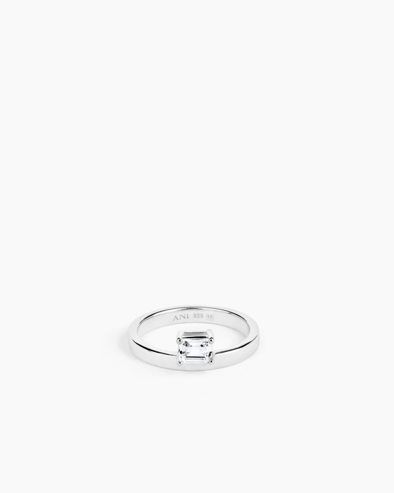 Sopra Emerald Ring Silver