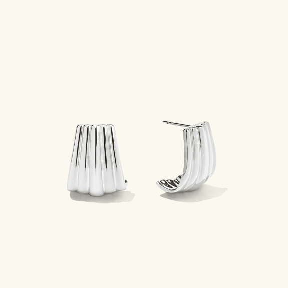 Draped Earrings Silver i gruppen Shop / Örhängen hos ANI (ANI-0823-128)