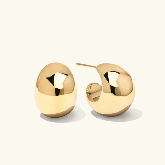Chunky Dome Earrings Gold i gruppen Shop / Örhängen hos ANI (ANI-0823-129)